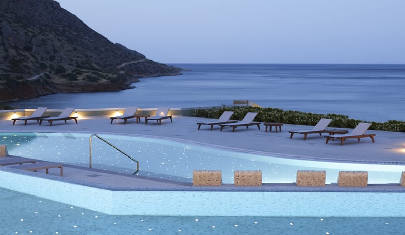 Cayo Elounda pool at night